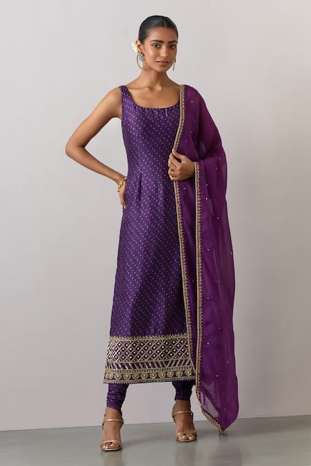 Ikshita Choudhary Purple Chanderi Silk Printed Bandhani U Neck Kurta Set 