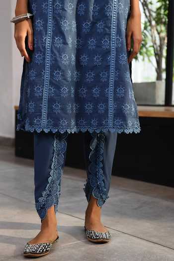 Buy_Mulmul_Blue 100% Pure Mulmul Embroidery Floral Round Neck Swansea Kurta Set 