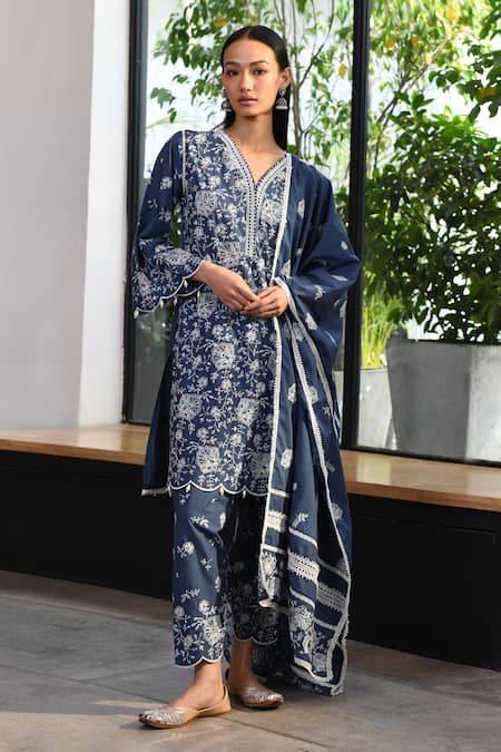 Mulmul_Blue 100% Pure Mulmul Embroidered And Norwich Work Kurta & Pant Set _Online_at_Aza_Fashions