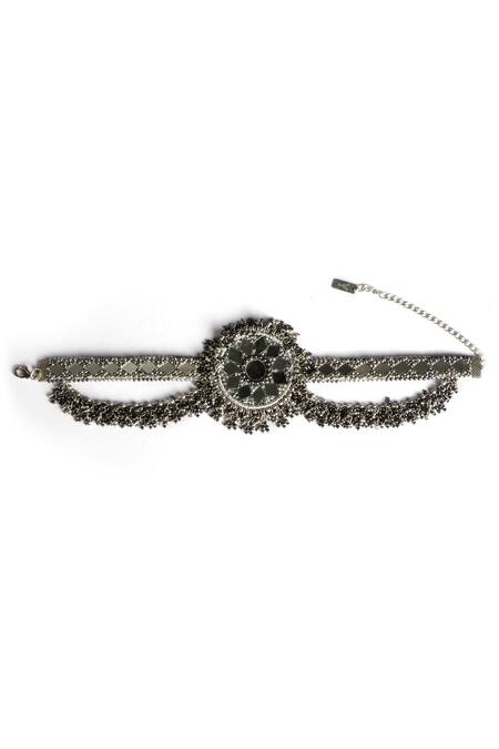 Shop Vaidaan Grey Ojasa Choker at Aza Fashions Shop_Vaidaan_Grey Ojasa Choker _at_Aza_Fashions