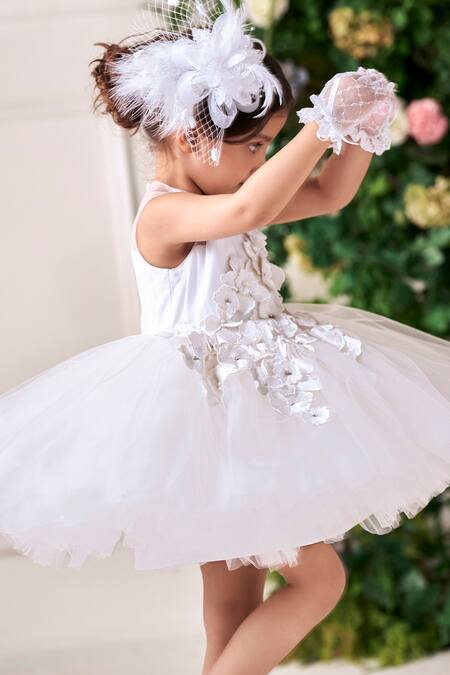 Buy_Jasmine And Alaia_White Tulle Embroidered Floral Applique Georgia Dress_Online_at_Aza_Fashions