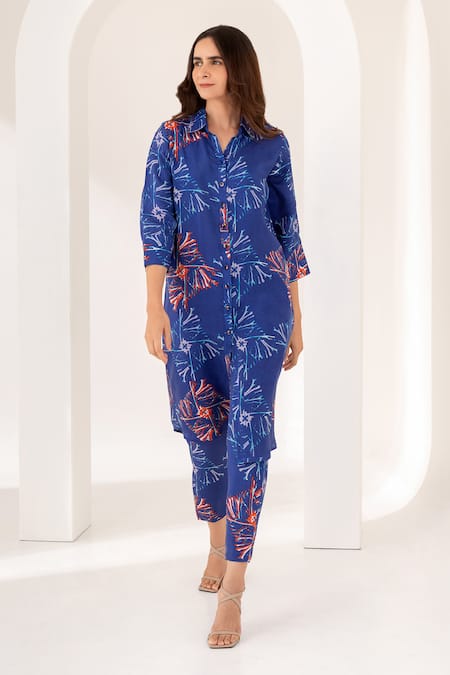 Buy Kameez Blue Silk Embroidery Collared Savoy Floral Print Kurta And Pant Set Online at Aza Fashions Buy_Kameez_Blue Silk Embroidery Collared Savoy Floral Print Kurta And Pant Set _Online_at_Aza_Fashions