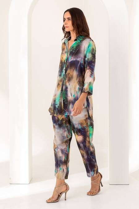 Kameez Multi Color Silk Embroidery Split V-neck Printed Shirt And Pant Set Online at Aza Fashions Kameez_Multi Color Silk Embroidery Split V-neck Printed Shirt And Pant Set _Online_at_Aza_Fashions