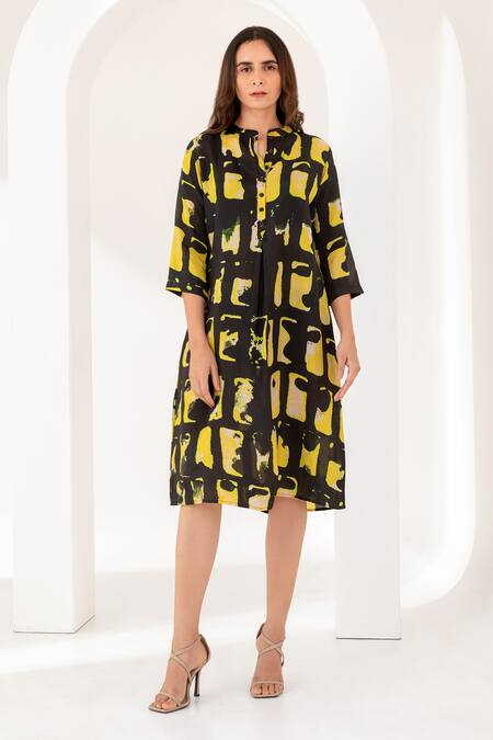 Kameez_Black Silk Round Neck Limelight Print Kurta And Pant Set_Online_at_Aza_Fashions