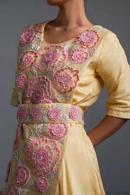 Buy_Koashee By Shubitaa_Yellow Silk Embroidery Round Neck 3d Floral Jumpsuit With Belt _Online_at_Aza_Fashions