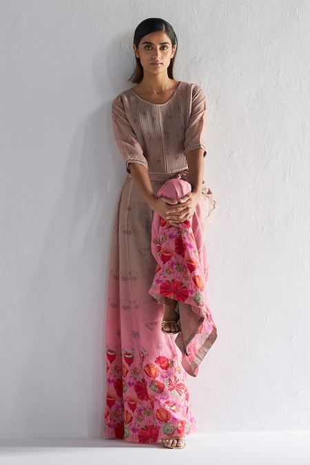 Buy Koashee By Shubitaa Pink Silk Embroidery Round Neck Ombre Printed Jumpsuit With Belt Online at Aza Fashions Buy_Koashee By Shubitaa_Pink Silk Embroidery Round Neck Ombre Printed Jumpsuit With Belt _Online_at_Aza_Fashions