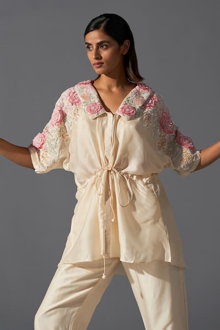 Koashee By Shubitaa_Off White Silk Embroidery Collared Zardozi Jacket Pant Set _Online_at_Aza_Fashions