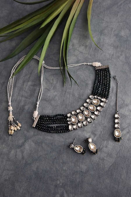 Swabhimann Layered Kundan Choker Set 
