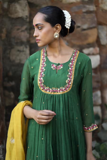 Shop_Label Kinjal Modi_Green Chanderi, Silk Mirrors, Sequins, Embroidery Yoke Work Anarkali Pant Set _Online_at_Aza_Fashions