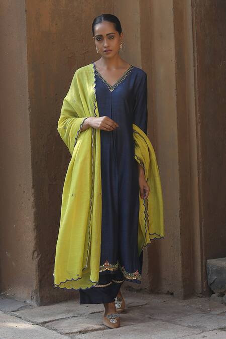 Label Kinjal Modi_Blue Chanderi, Silk Beads, Embroidery V-neck Anarkali Pant Set _Online_at_Aza_Fashions