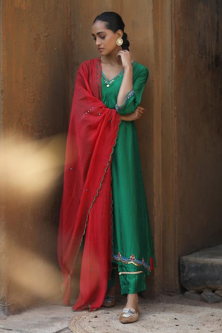 Shop_Label Kinjal Modi_Green Chanderi, Silk Beads V-neck Work Anarkali Pant Set _Online_at_Aza_Fashions