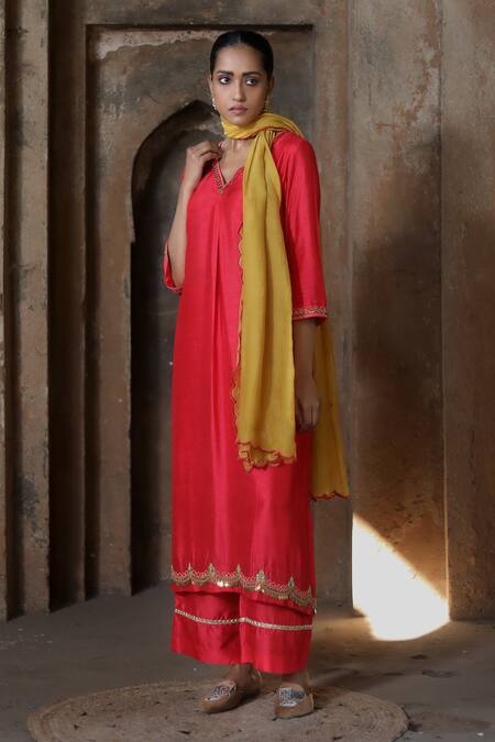 Buy_Label Kinjal Modi_Red Chanderi, Silk Beads V-neck V Emroidered Anarkali Pant Set _Online_at_Aza_Fashions