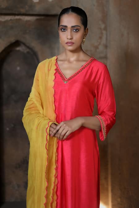 Shop_Label Kinjal Modi_Red Chanderi, Silk Beads V-neck V Emroidered Anarkali Pant Set _Online_at_Aza_Fashions