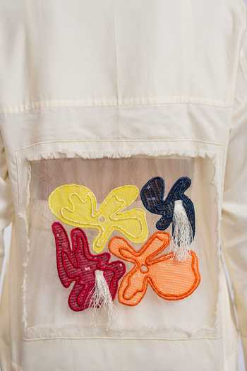 Shop_The Dramebaaz CO_Off White Cotton Sequins V-neck, Collared Applique Jacket Pant Set _Online_at_Aza_Fashions