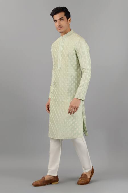 Siddhesh Chauhan_Green Silk, Cotton Embroidery Thread Kurta Set_Online_at_Aza_Fashions