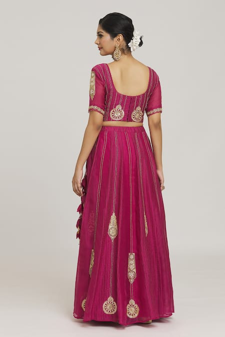 Sozenkari Filigree Embroidered Pattern Lehenga Set 