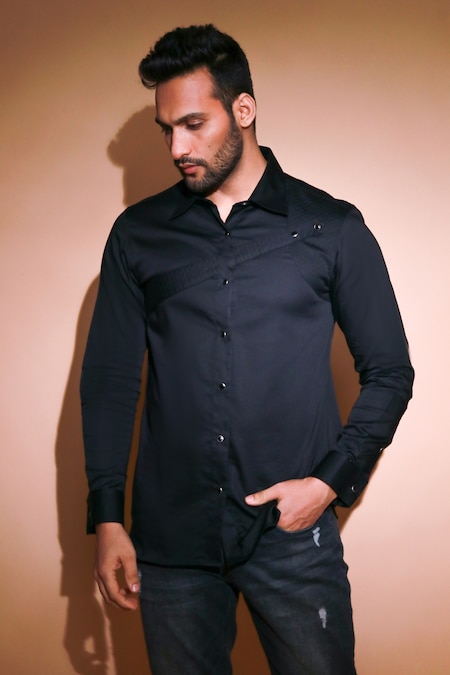 Echke Black Cotton Blend Solid Full Sleeve Shirt