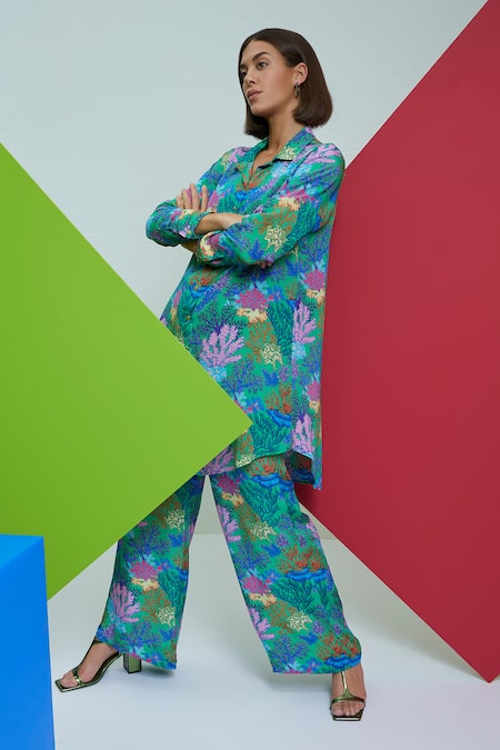 Nautanky_Green Crepe Embroidery Shawl Neck Modest Coral Print Long Shirt And Pant Set _at_Aza_Fashions