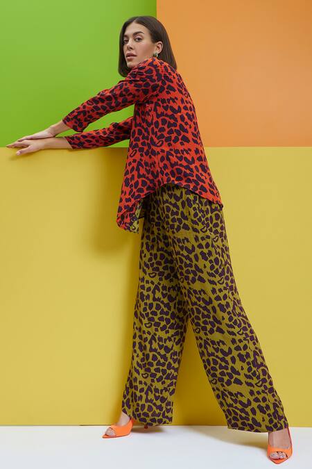 Buy_Nautanky_Green Crepe Shawl Neck Cheetah Print Shirt And Pant Set 