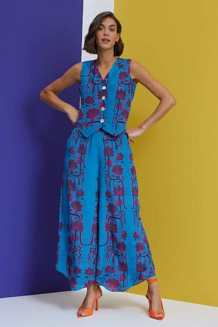 Nautanky Blue Crepe Embroidery V-neck Surreal Floral Print Waistcoat And Pant Set 