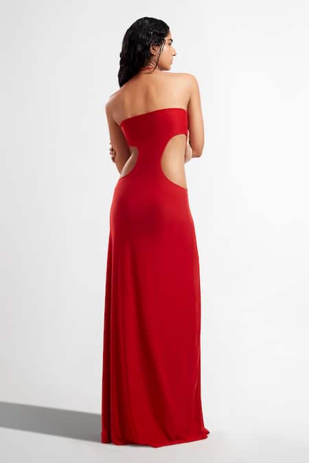 Shop Deme By Gabriella Red Lycra Embroidery Halter Neck Sylvie Crochet Flower Dress at Aza Fashions Shop_Deme By Gabriella_Red Lycra Embroidery Halter Neck Sylvie Crochet Flower Dress _at_Aza_Fashions