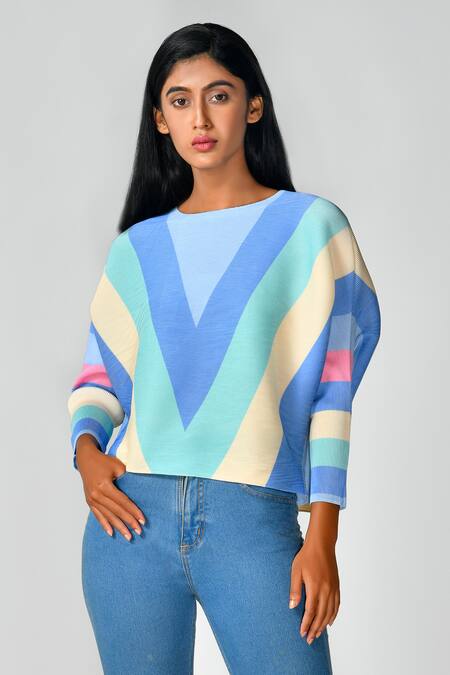 Crimp Sky Blue Polyester Round Neck Chevron Pattern Top Online at Aza Fashions Crimp_Sky Blue Polyester Round Neck Chevron Pattern Top_Online_at_Aza_Fashions