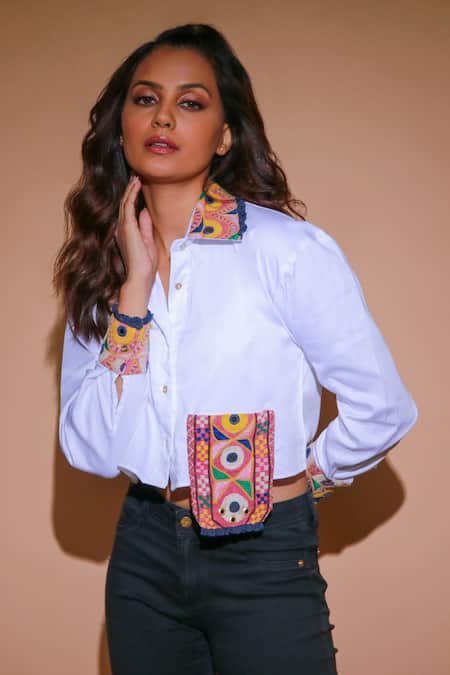 Echke White Cotton, Polyester Mirrors, Embroidery Collared Cropped Shirt Online at Aza Fashions Echke_White Cotton, Polyester Mirrors, Embroidery Collared Cropped Shirt _Online_at_Aza_Fashions