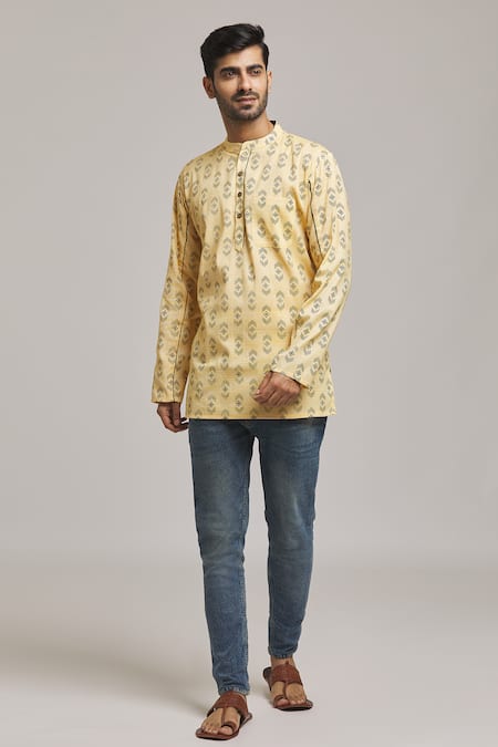 Arihant Rai Sinha Yellow Cotton Geometric Print Short Kurta at Aza Fashions Arihant Rai Sinha_Yellow Cotton Geometric Print Short Kurta _at_Aza_Fashions