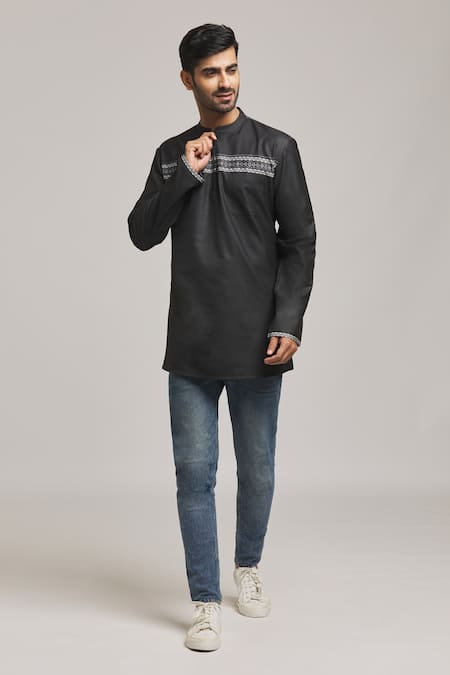Arihant Rai Sinha Black Polyester, Cotton Embroidery Placement Block Print Short Kurta at Aza Fashions Arihant Rai Sinha_Black Polyester, Cotton Embroidery Placement Block Print Short Kurta _at_Aza_Fashions