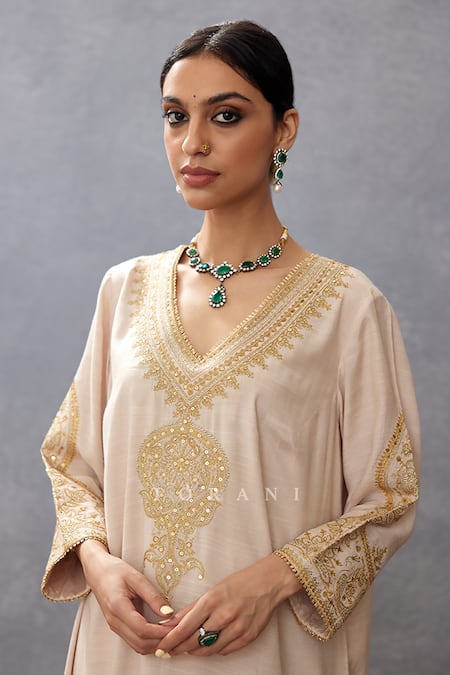 Shop Torani Ivory Silk, Cotton Sequins, Embroidery V-neck Gul Bano Qashi Kurta And Pant Set Online at Aza Fashions Shop_Torani_Ivory Silk, Cotton Sequins, Embroidery V-neck Gul Bano Qashi Kurta And Pant Set _Online_at_Aza_Fashions