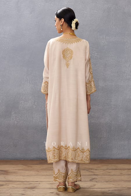 Shop Torani Ivory Silk, Cotton Sequins, Embroidery V-neck Gul Bano Qashi Kurta And Pant Set at Aza Fashions Shop_Torani_Ivory Silk, Cotton Sequins, Embroidery V-neck Gul Bano Qashi Kurta And Pant Set _at_Aza_Fashions