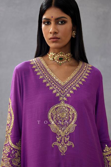 Torani Purple Silk, Cotton Sequins, Lace, Embroidery Gul Rez Qashi Kurta And Pant Set Online at Aza Fashions Torani_Purple Silk, Cotton Sequins, Lace, Embroidery Gul Rez Qashi Kurta And Pant Set _Online_at_Aza_Fashions