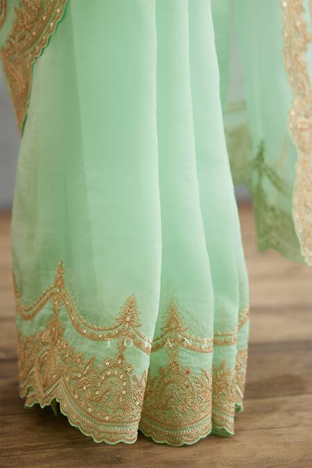 Torani Green Silk Organza, Cotton Gul Neer Idika Scallop Border Embroidered Saree Online at Aza Fashions Torani_Green Silk Organza, Cotton Gul Neer Idika Scallop Border Embroidered Saree _Online_at_Aza_Fashions
