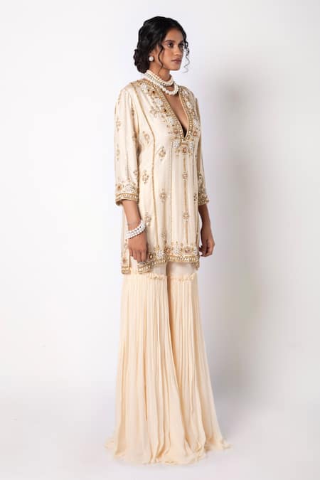 Labbada_Ivory Kurta Shimmer Cotton Silk Embroidered Pearl V Neck And Sharara Set_Online_at_Aza_Fashions