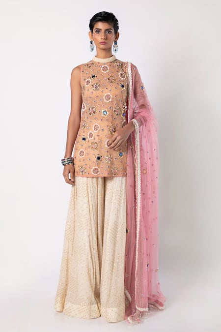 Labbada Hand Embroidered Kurta & Sharara Set 