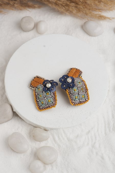 Torque By Merge Thread & Stone Work Ear Studs 