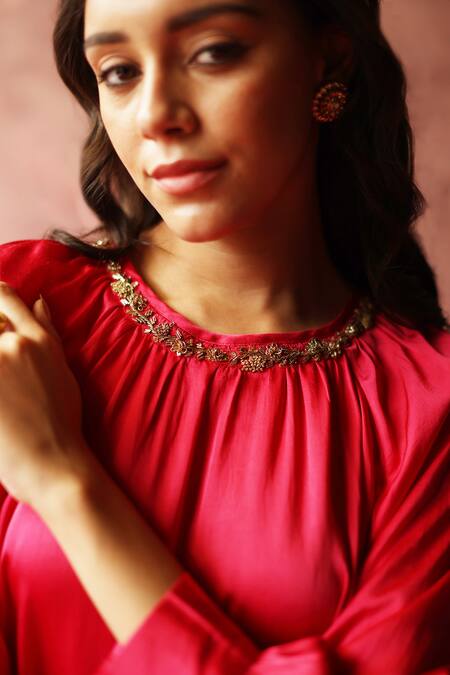 Shop Begum Fuchsia Satin, Georgette Sequins Round Neck Rene Top And Pant Set Online at Aza Fashions Shop_Begum_Fuchsia Satin, Georgette Sequins Round Neck Rene Top And Pant Set_Online_at_Aza_Fashions