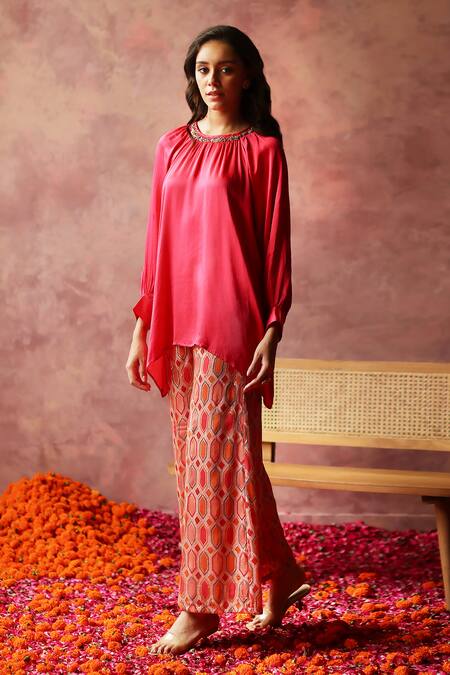 Begum Fuchsia Satin, Georgette Sequins Round Neck Rene Top And Pant Set at Aza Fashions Begum_Fuchsia Satin, Georgette Sequins Round Neck Rene Top And Pant Set_at_Aza_Fashions