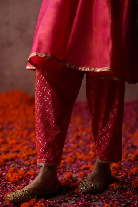 Buy Begum Fuchsia Silk, Brocade, Organza Sequins, Zari, Gota Rumi A-line Kurta Pant Set Online at Aza Fashions Buy_Begum_Fuchsia Silk, Brocade, Organza Sequins, Zari, Gota Rumi A-line Kurta Pant Set _Online_at_Aza_Fashions