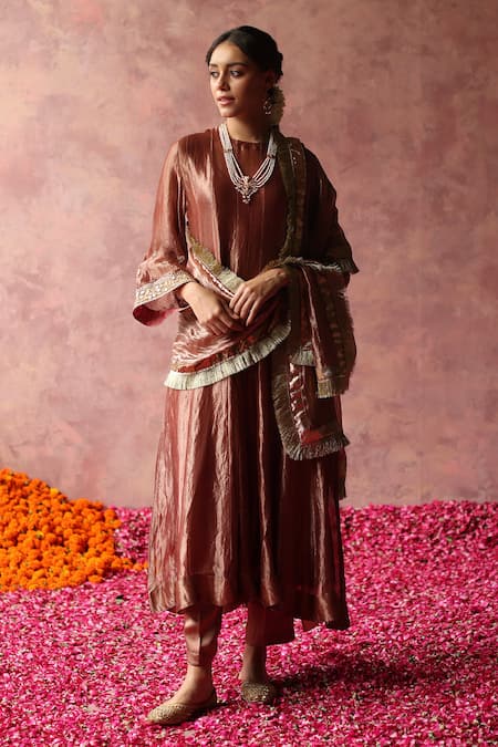 Buy_Begum_Rose Gold Silk, Satin, Organza Embroidery, Zaahra Bell Sleeve Kurta Set _Online_at_Aza_Fashions