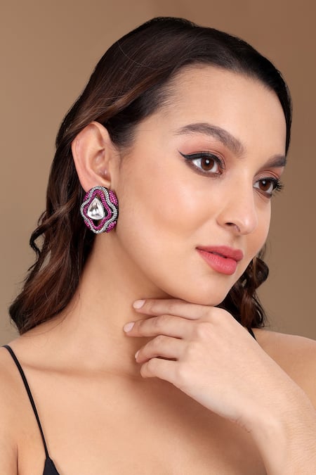 Tizora Quatrefoil Shaped Earrings 