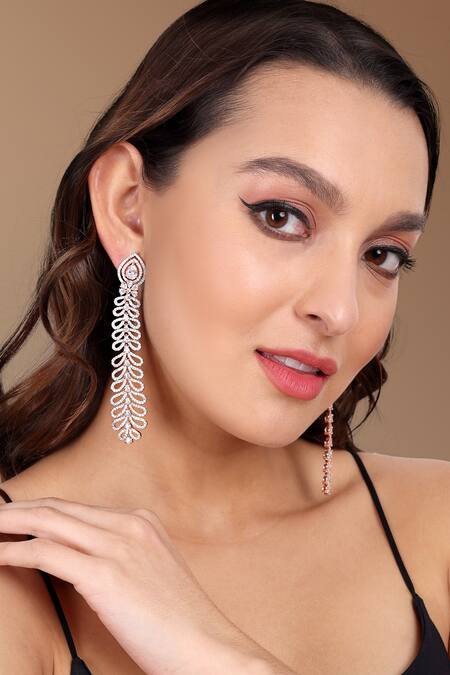 Korea New Fashion Jewelry 14K Gold plating Delicate Copper Inlaid Zircon Leaf  Earrings Elegant Women's Prom