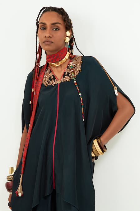 ASEEM KAPOOR Fizaa Asymmetric Hem Kaftan Tunic 