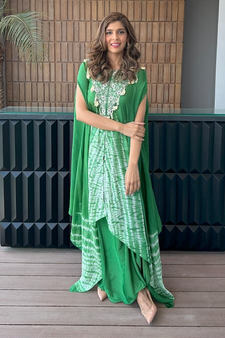 Buy_Pink City By Sarika_Green Silk Mirrors Yoke Embroidered Cape And Draped Skirt Set _Online_at_Aza_Fashions