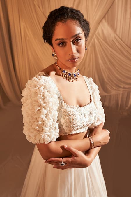Buy Aakansha Gupta Ivory Organza, Net, Silk Pearls, Sequins, Embroidery Square Floral Lehenga Set Online at Aza Fashions Buy_Aakansha Gupta_Ivory Organza, Net, Silk Pearls, Sequins, Embroidery Square Floral Lehenga Set _Online_at_Aza_Fashions