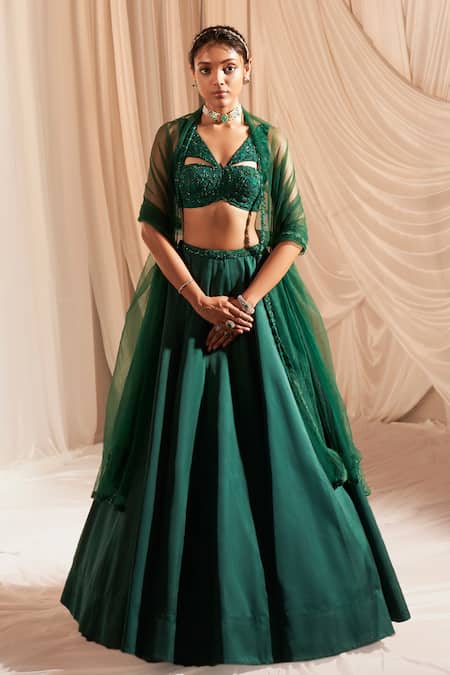 Buy Green Lehenga Habutai Silk Embroidery Geometric Round Bridal Set For  Women by Bindani by Jigar & Nikita Online at Aza Fashions.