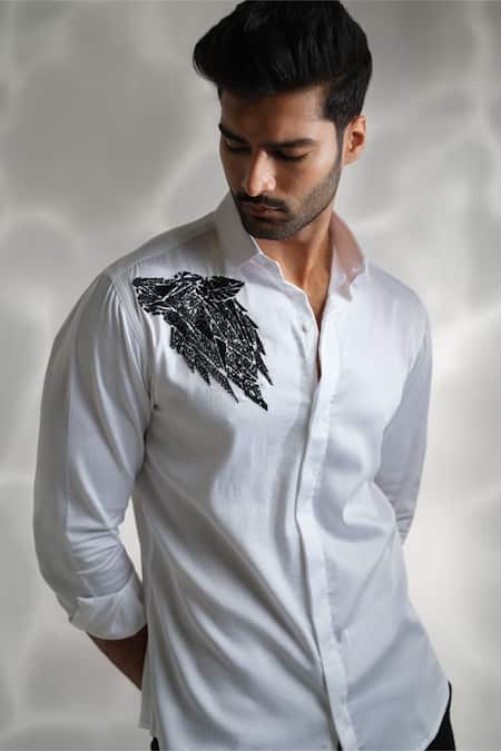Sanjana Reddy Designs_White Cotton Embroidery Wolf Shirt _Online_at_Aza_Fashions