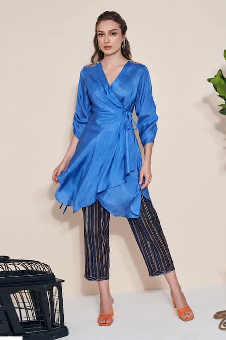 Pozruh By Aiman Black Hemp Magpie Printed Trouser Online at Aza Fashions Pozruh By Aiman_Black Hemp Magpie Printed Trouser _Online_at_Aza_Fashions