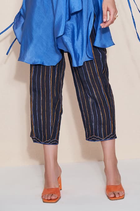 Buy Pozruh By Aiman Black Hemp Magpie Printed Trouser Online at Aza Fashions Buy_Pozruh By Aiman_Black Hemp Magpie Printed Trouser _Online_at_Aza_Fashions