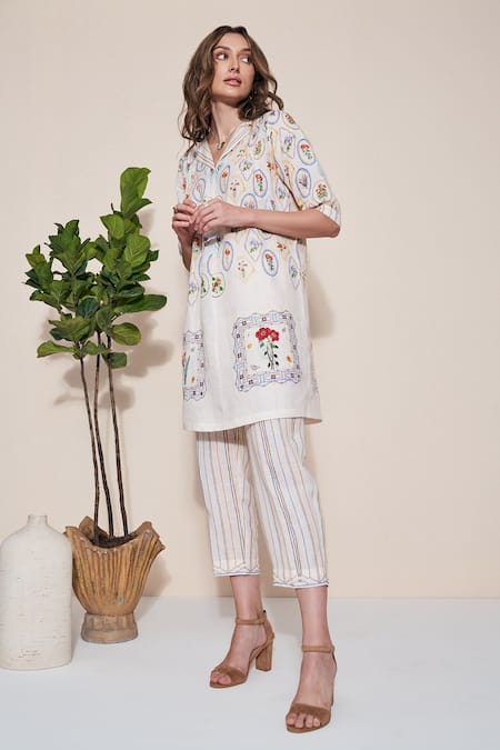 Pozruh By Aiman White Hemp Embroidery Collared Magpie Printed Tunic at Aza Fashions Pozruh By Aiman_White Hemp Embroidery Collared Magpie Printed Tunic _at_Aza_Fashions